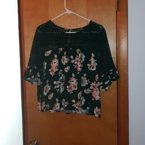 Xhilaration Dark Green Floral 1/2 Sleeve Blouse